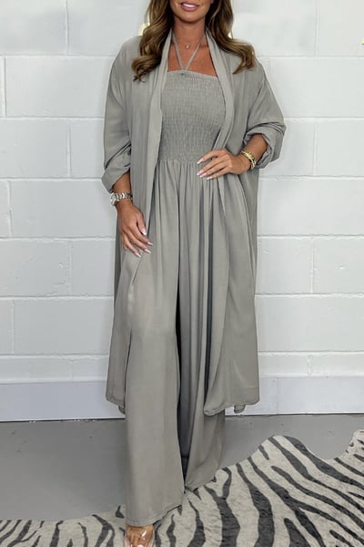 Komplett look: Elegant jumpsuit + Lätt kimono GRATIS