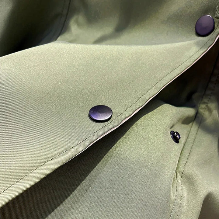 Beate - Stilren vattenavvisande trenchcoat