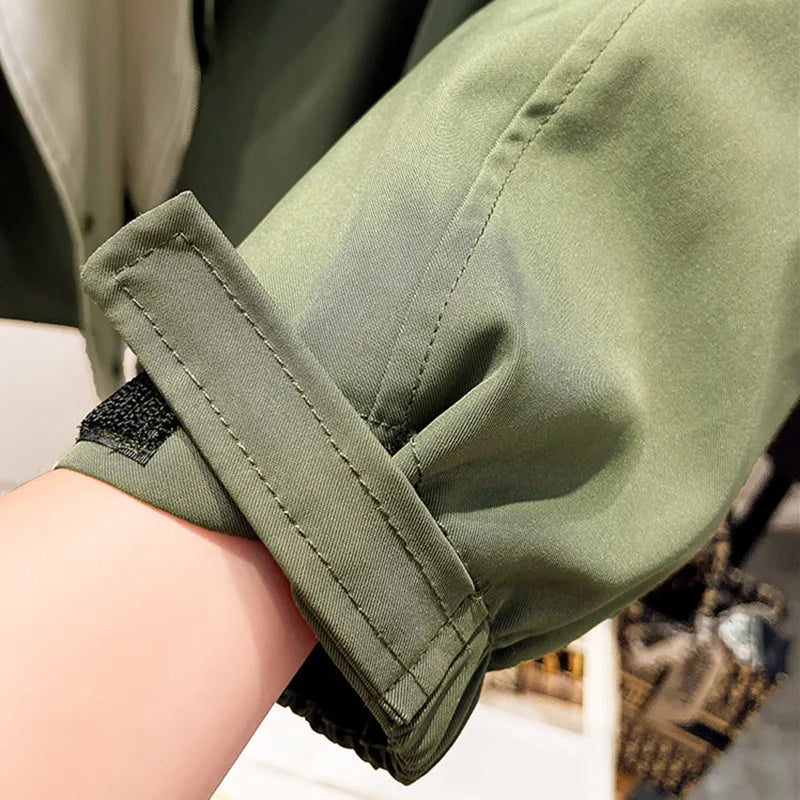 Beate - Stilren vattenavvisande trenchcoat